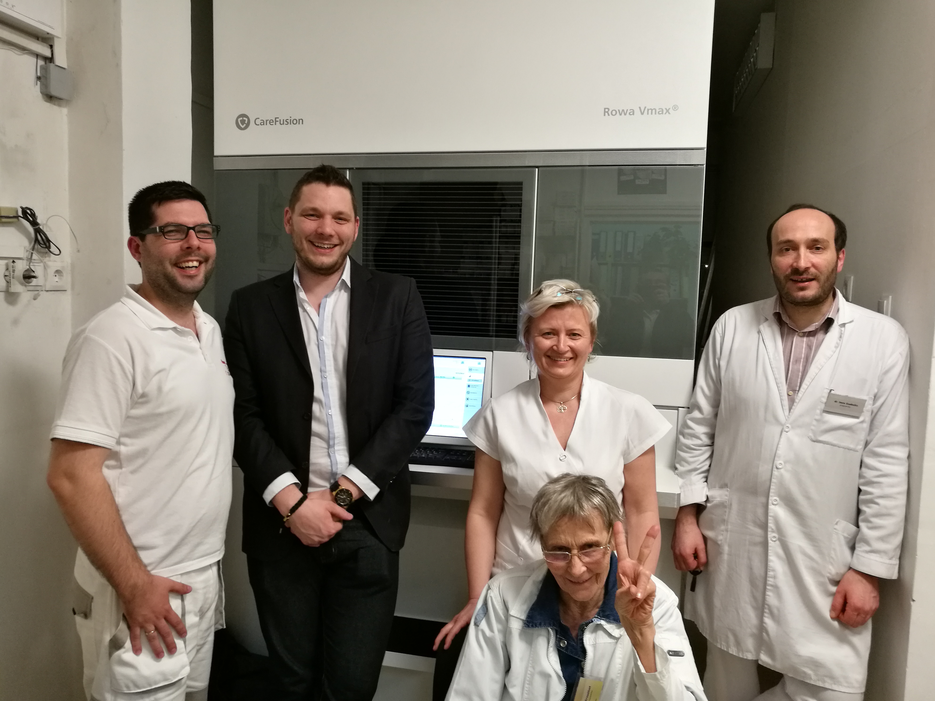 Szolnoki Széchenyi Gyógyszertár automatájának építése!