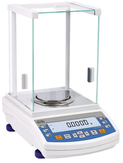 BASIC® analitikai mérleg 0,01g-220g-ig